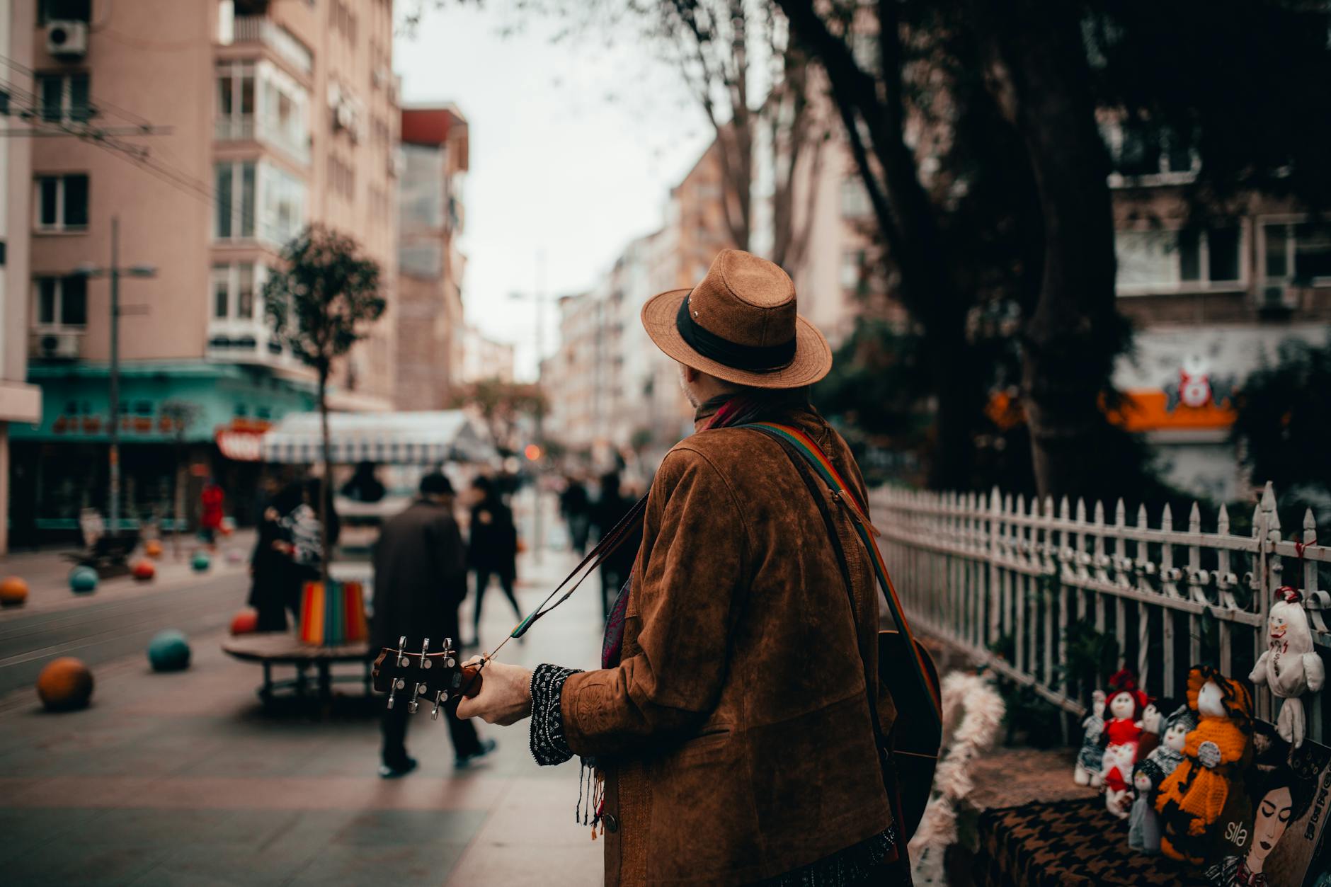 Wybór sprzętu fotograficznego do fotografii ulicznej